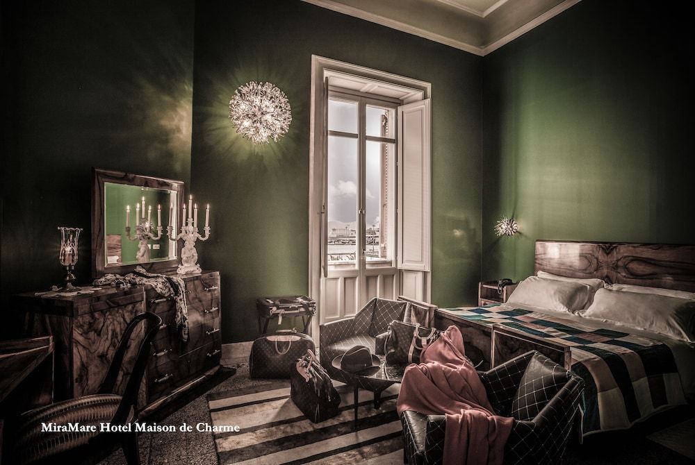 Miramare Cagliari Hotel Museo Junior Suite, Harbor View