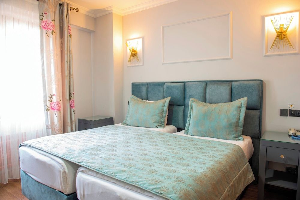 Hotel Daphne - Special Class Standard Double Room, 1 Double or 2 Twin Beds 10