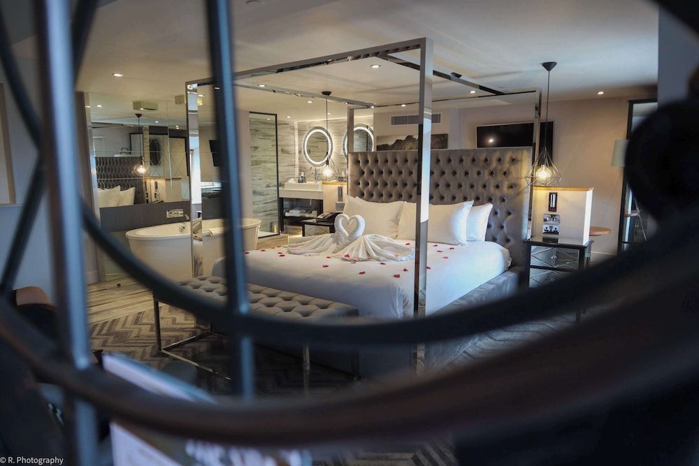 Loft, 1 King Bed