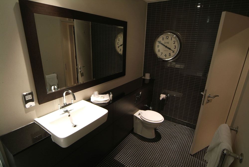 Denham Grove Superior Room, 1 Double Bed 5