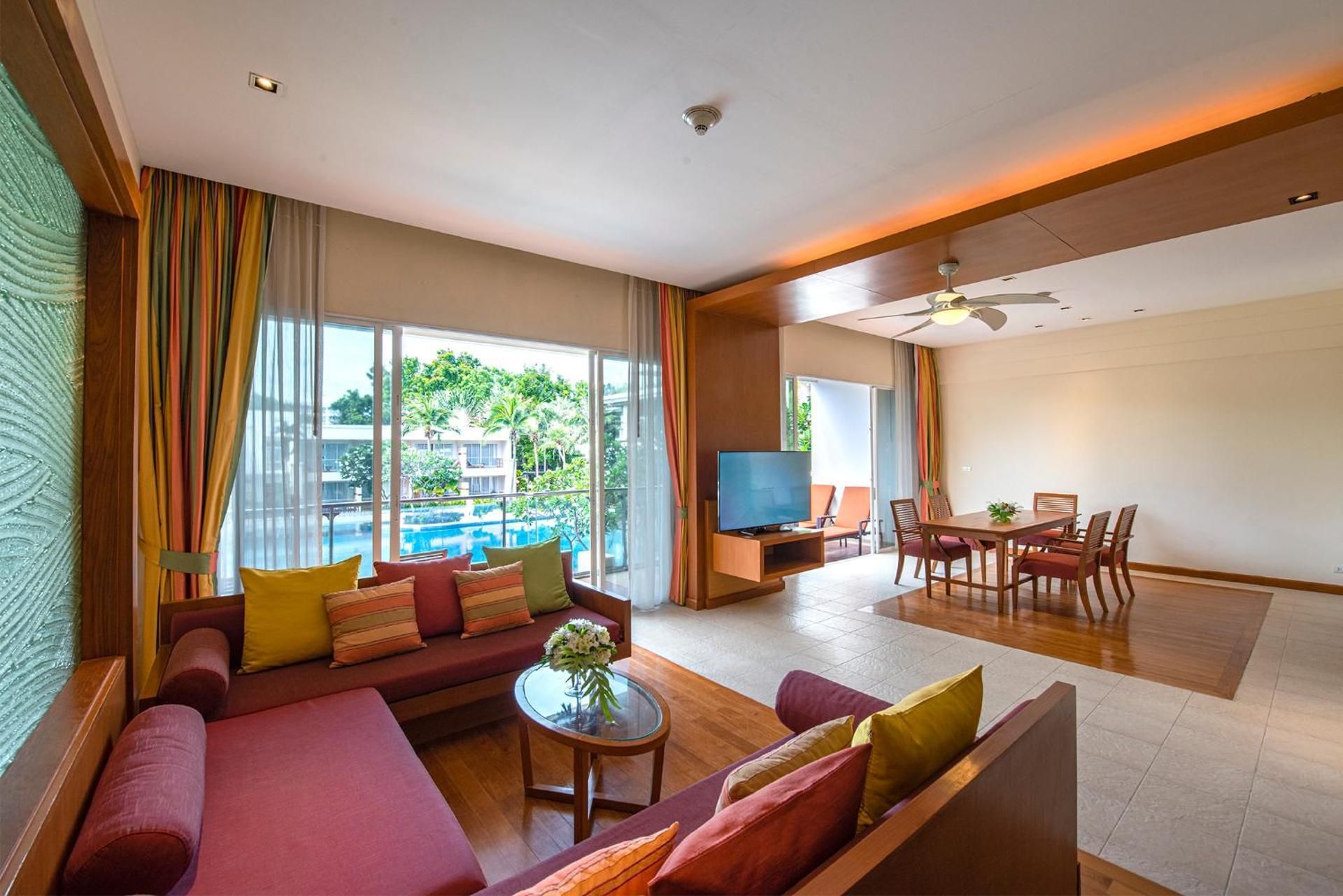 Two-Bedroom Corner Suite with Resort View