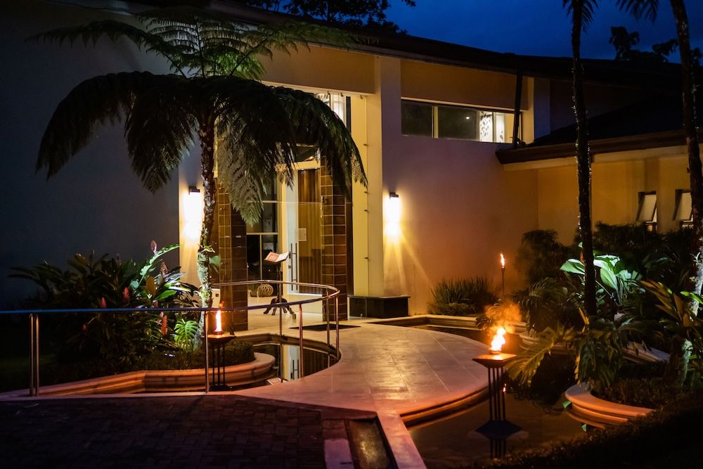 undefined Hotel Lomas del Volcán 9