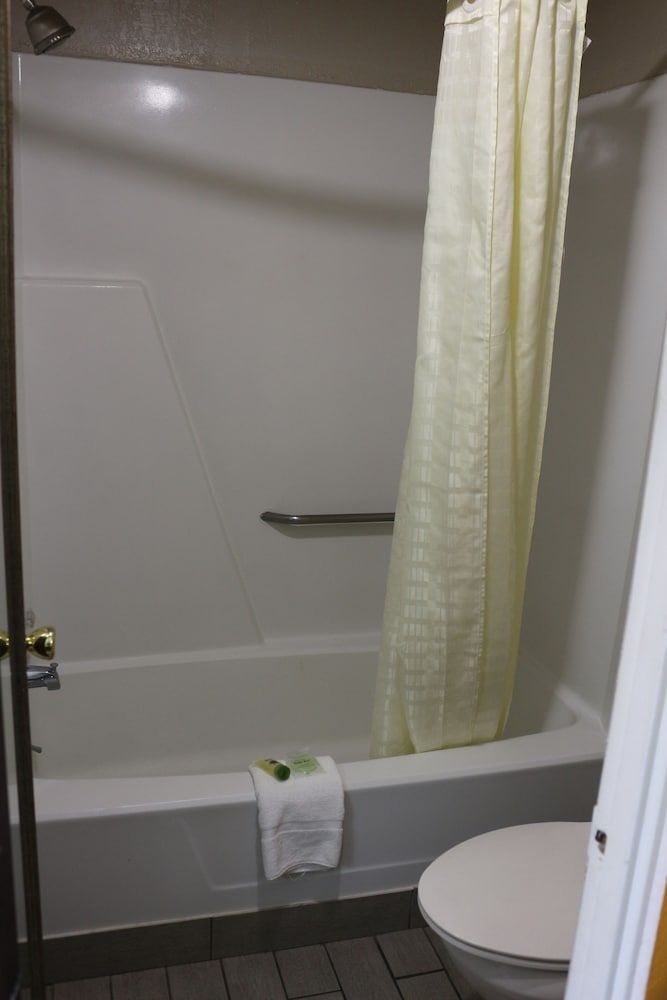 LoneStar Inn Standard Room, 1 Queen Bed, Non Smoking 2