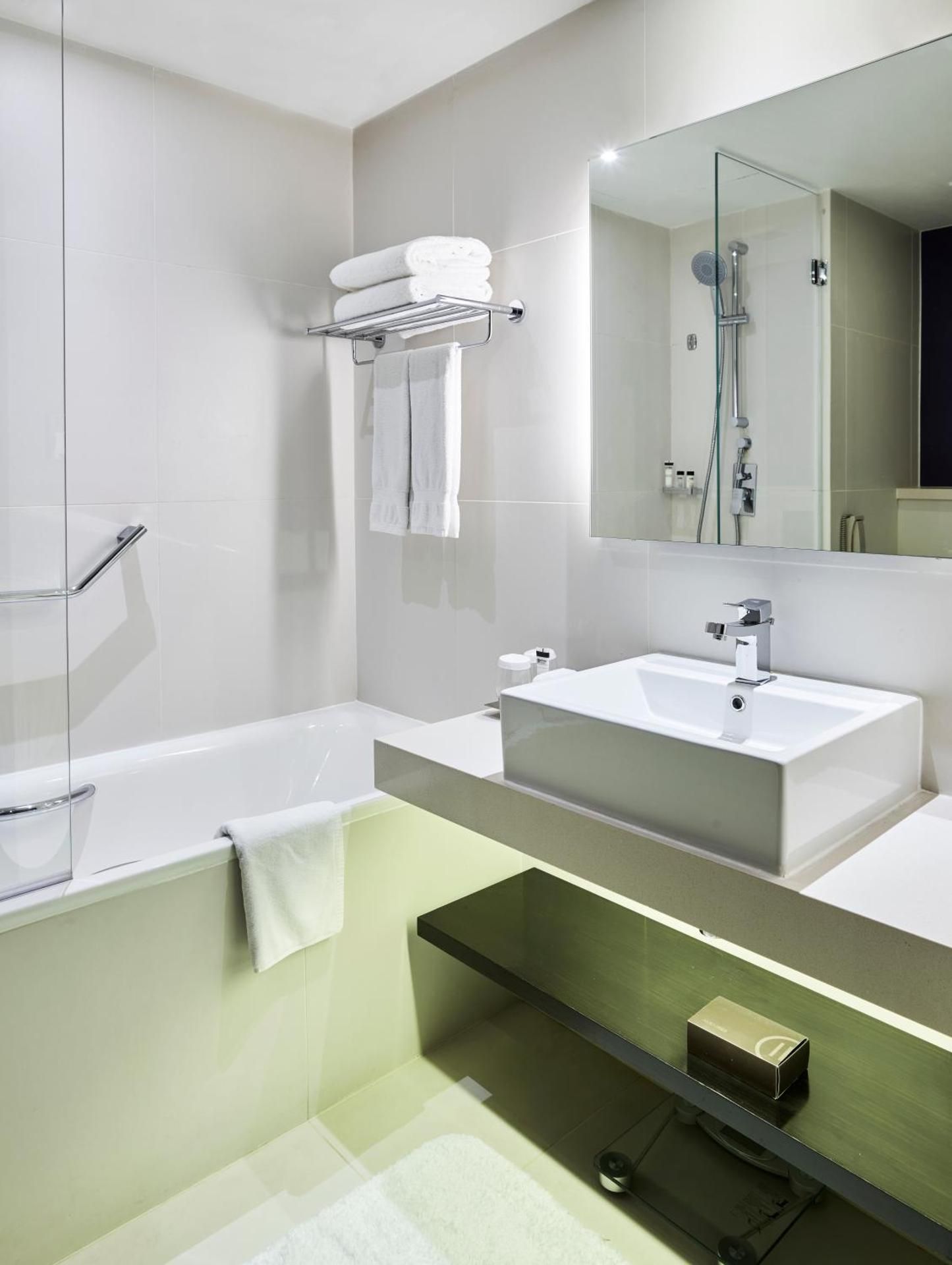 undefined Pullman Dubai Creek City Centre 6