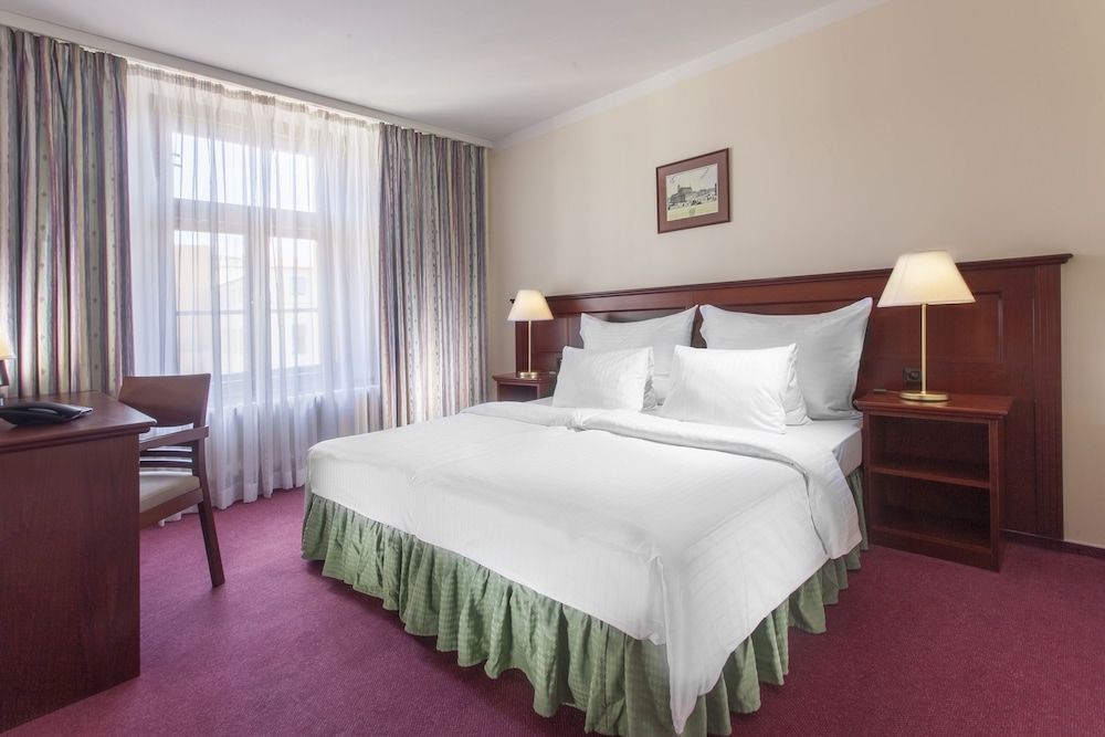Hotel Lunik Standard Double or Twin Room 4