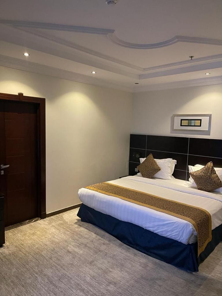 undefined Platinum Seventy Serviced Apartments 10