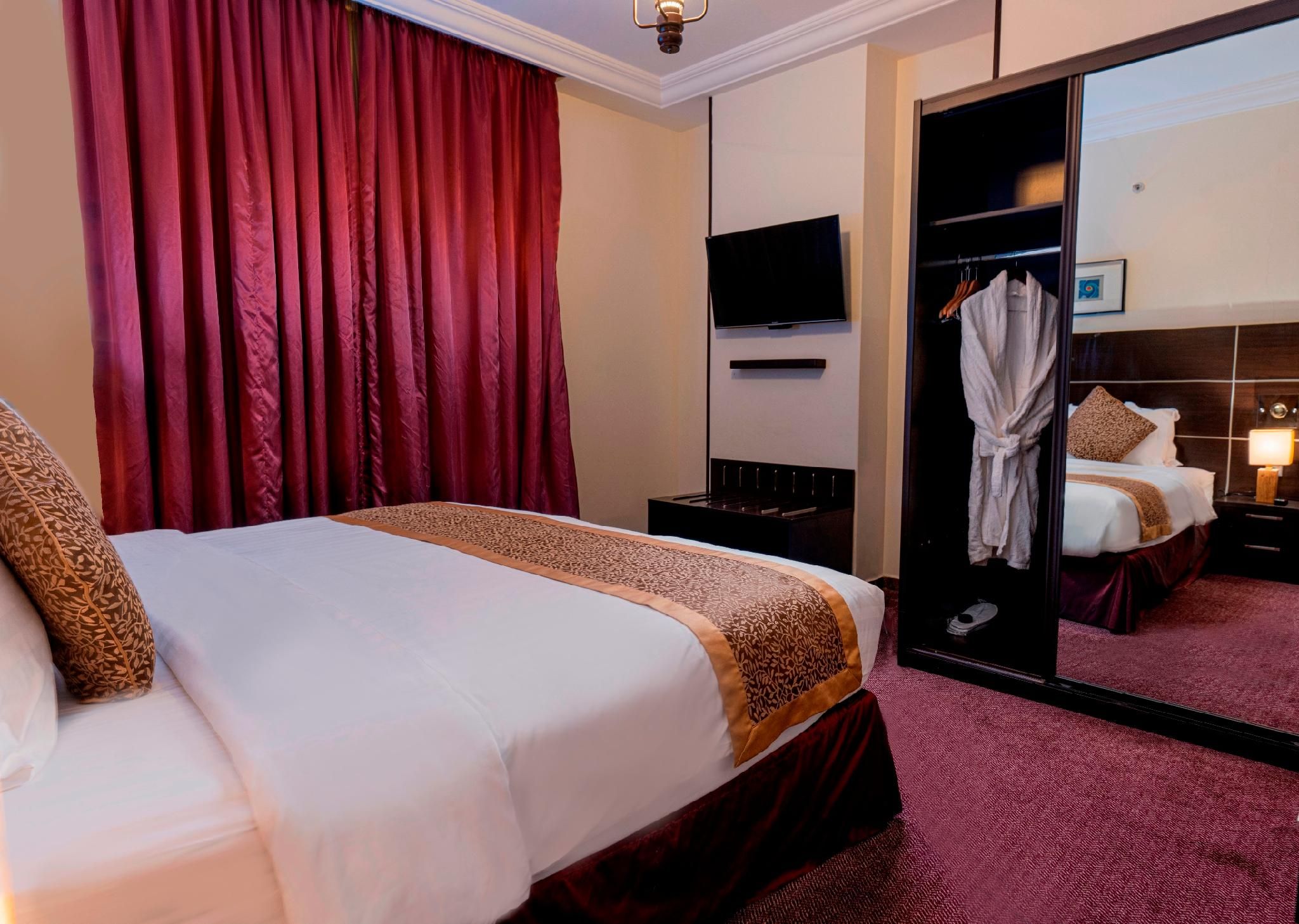 undefined Platinum Seventy Serviced Apartments 3