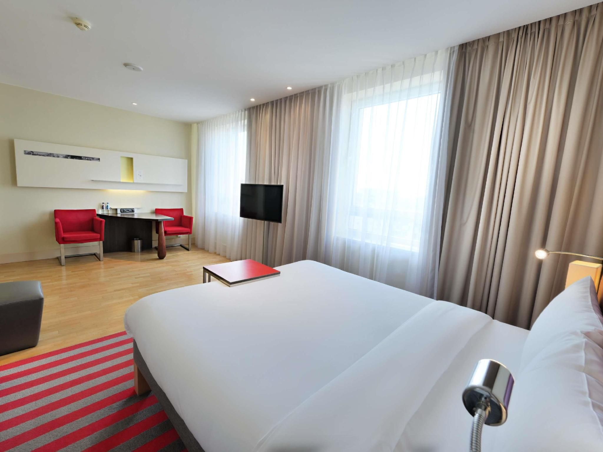 Superior Room with a queen/king-size bed