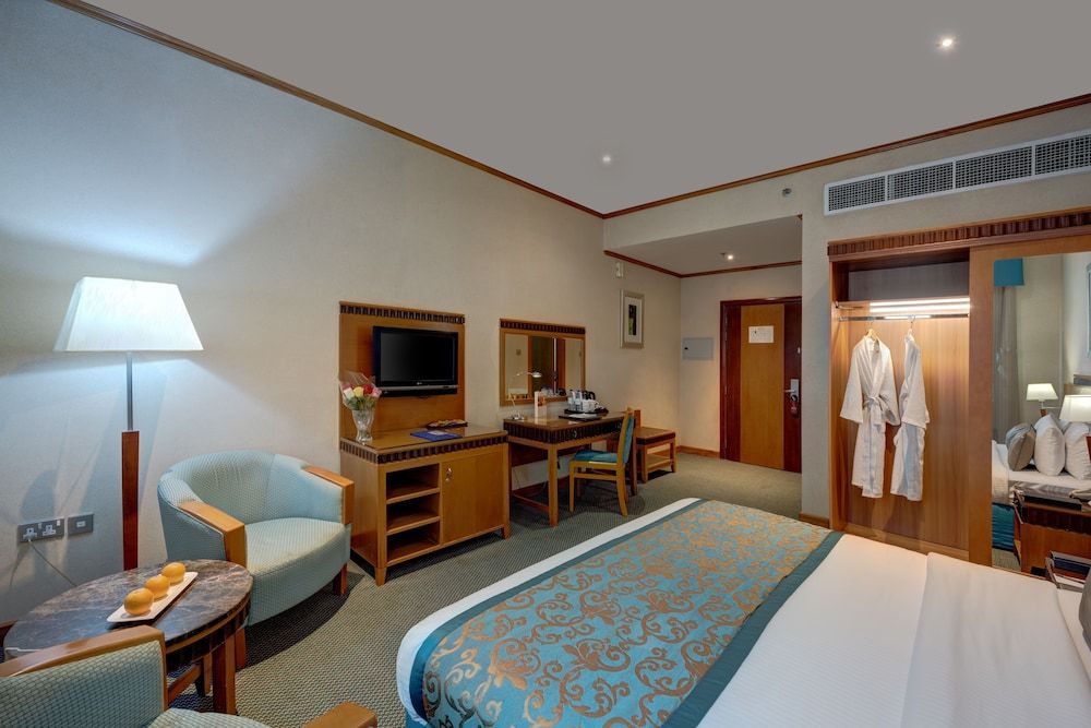 Orchid Hotel Al Barsha Standard Double (King Bed) 9