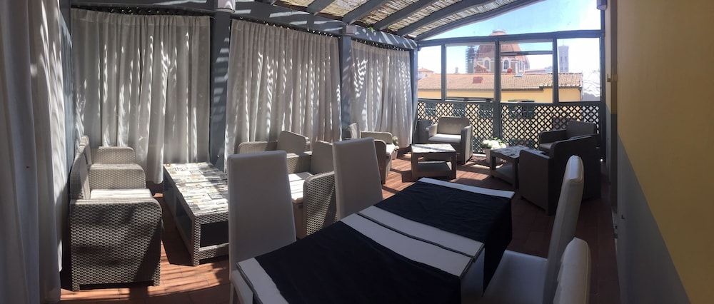 undefined Hotel Alinari 9