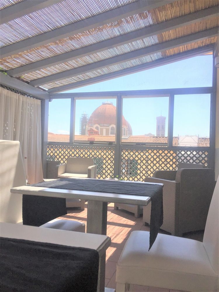 undefined Hotel Alinari