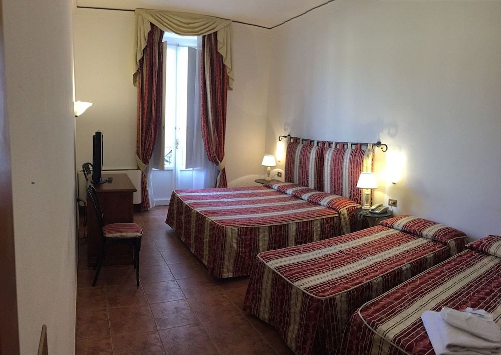 undefined Hotel Alinari 2