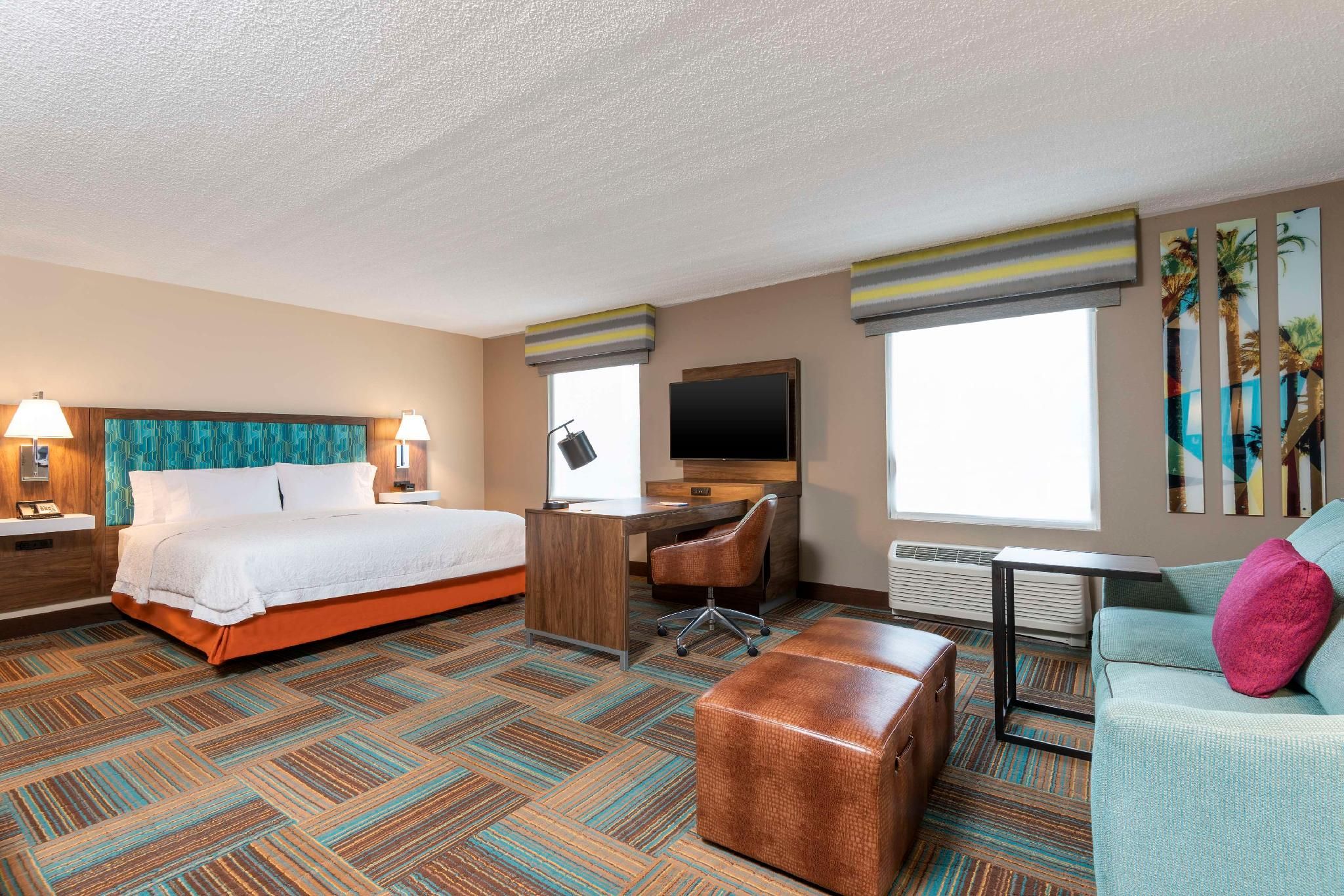 1 KING BED STUDIO SUITE NONSMOKING