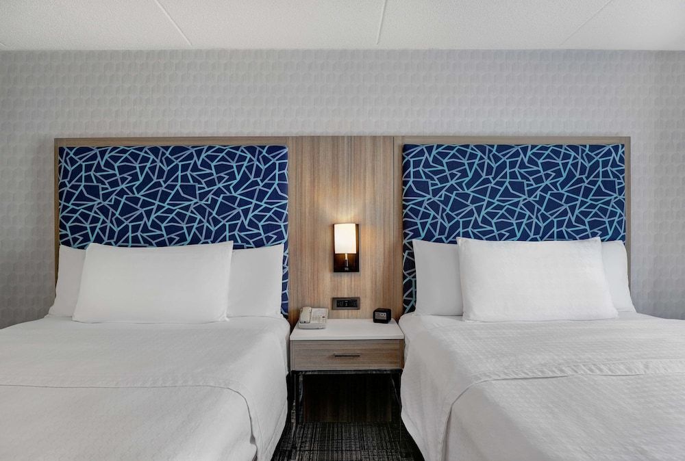 Suite, 1 Bedroom, Non Smoking, Fireplace (2 Queen Beds)