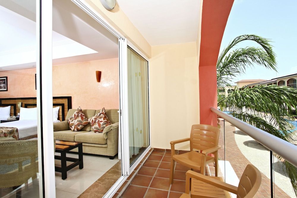 Sandos Playacar All Inclusive Riviera Family Queen Junior Suite 5