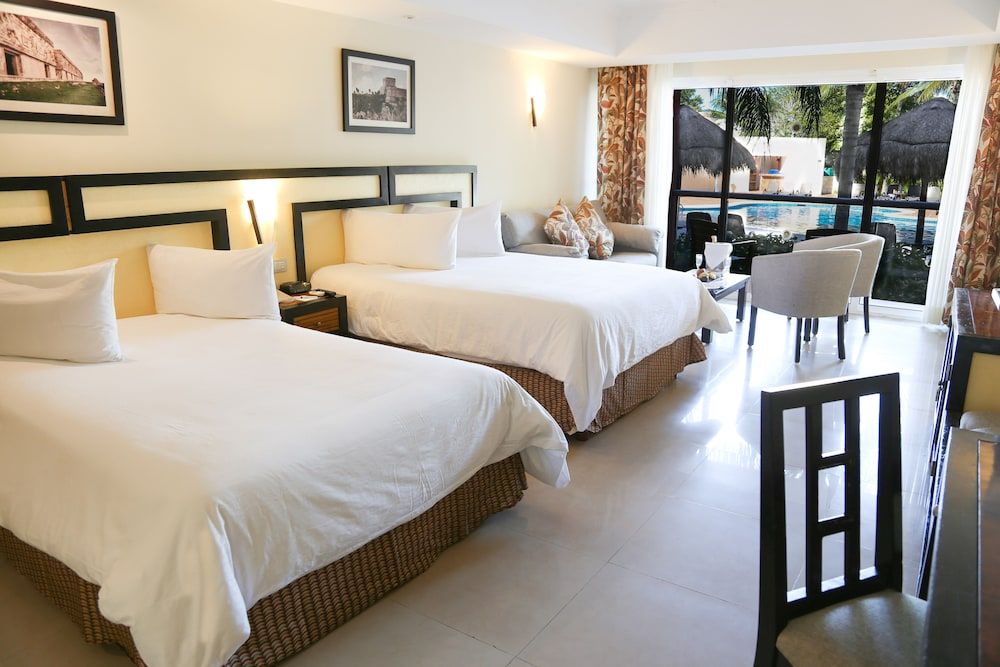 Sandos Playacar All Inclusive Riviera Family Queen Junior Suite 3