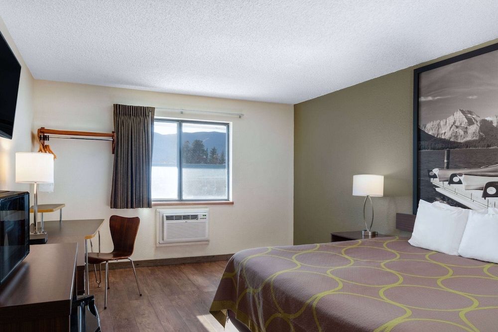 Standard Room, 1 King Bed