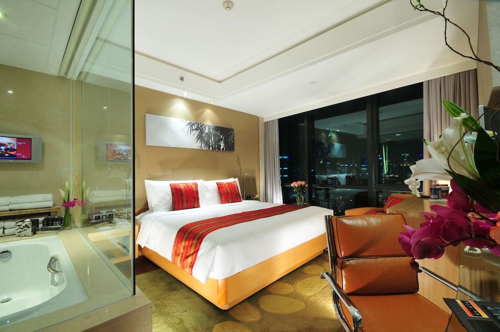 undefined The Eton Hotel 10