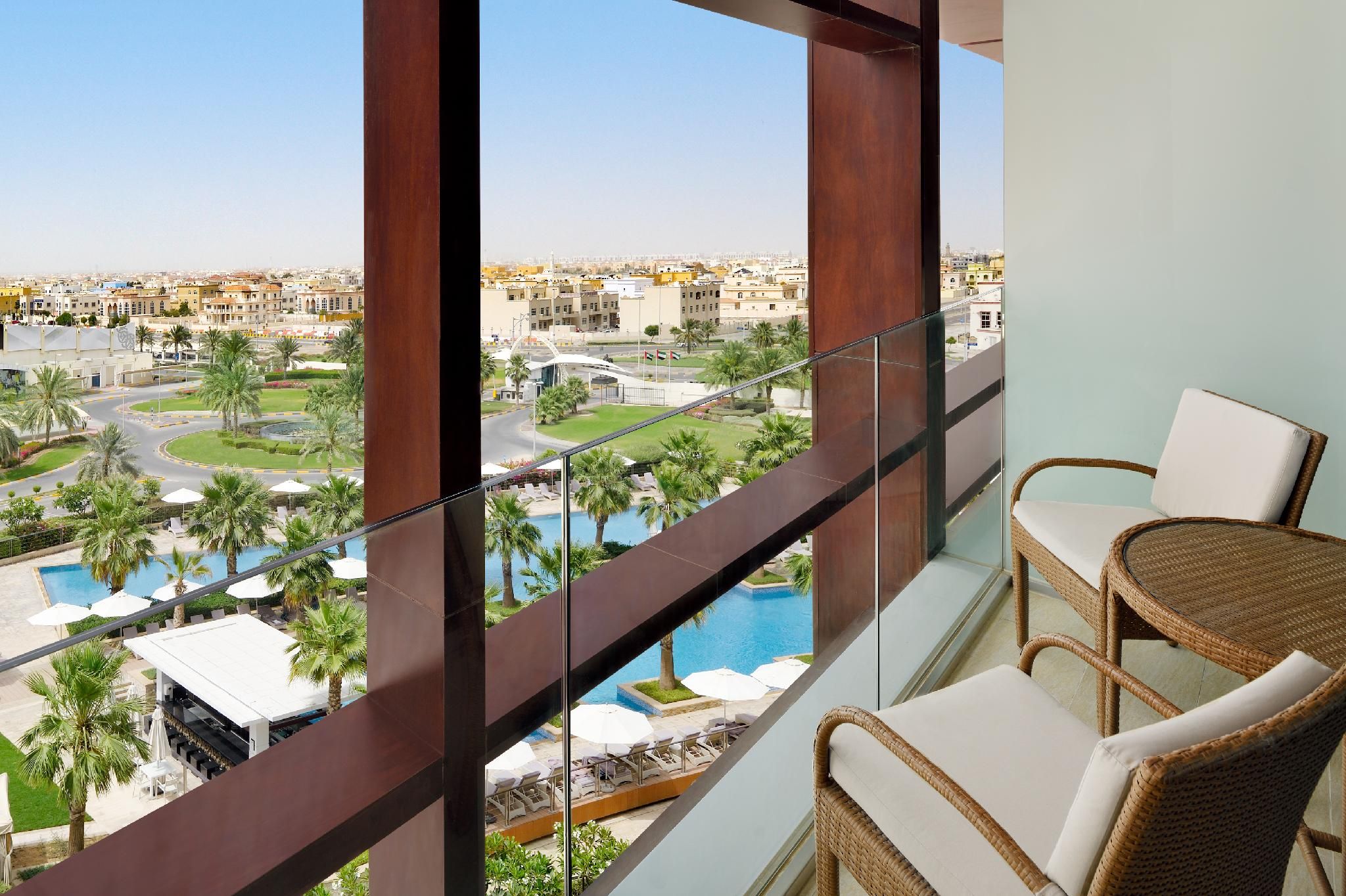 Premium King, Larger Guest room, 1 King, Balcony