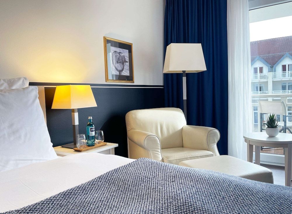 Precise Resort Hafendorf Rheinsberg Classic Double Room, Partial Lake View 2
