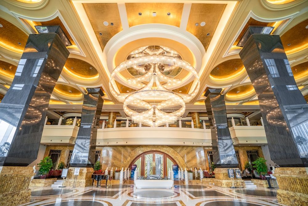 undefined Sheraton Shenzhen Futian Hotel 7