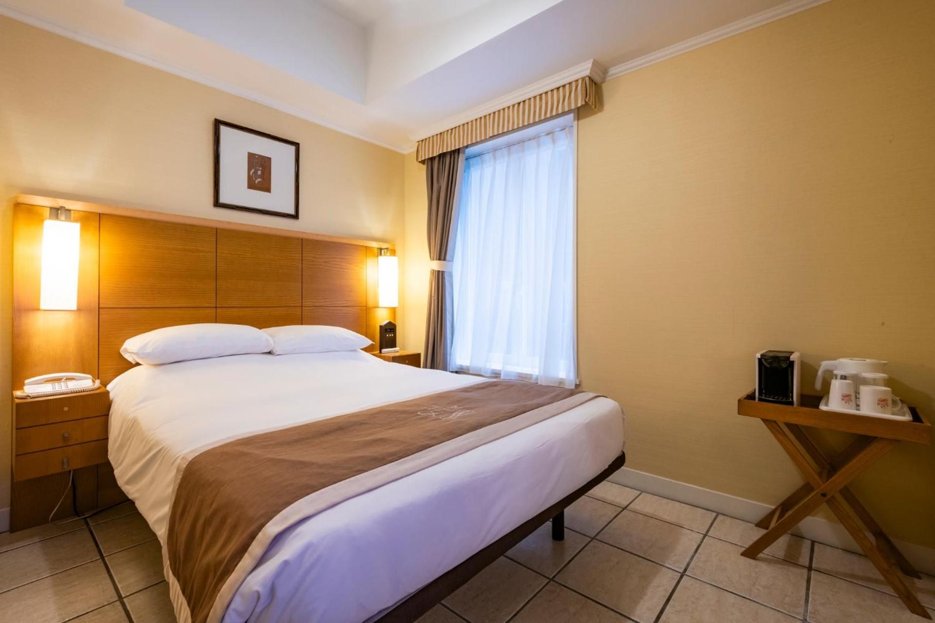 Standard - Non-Smoking