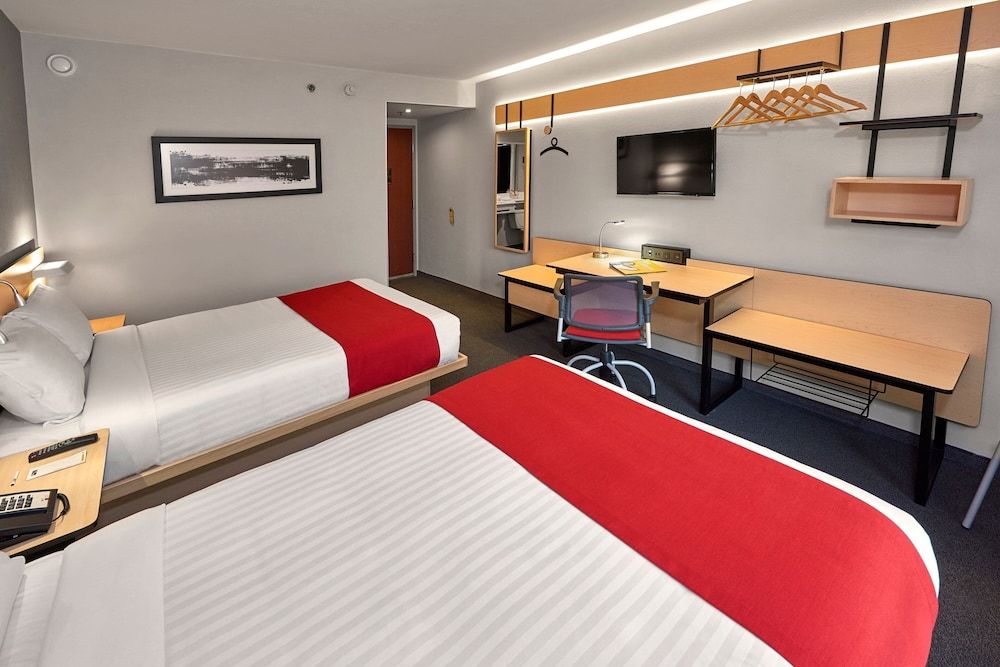 City Express by Marriott Toluca Room, 2 Double Beds 2
