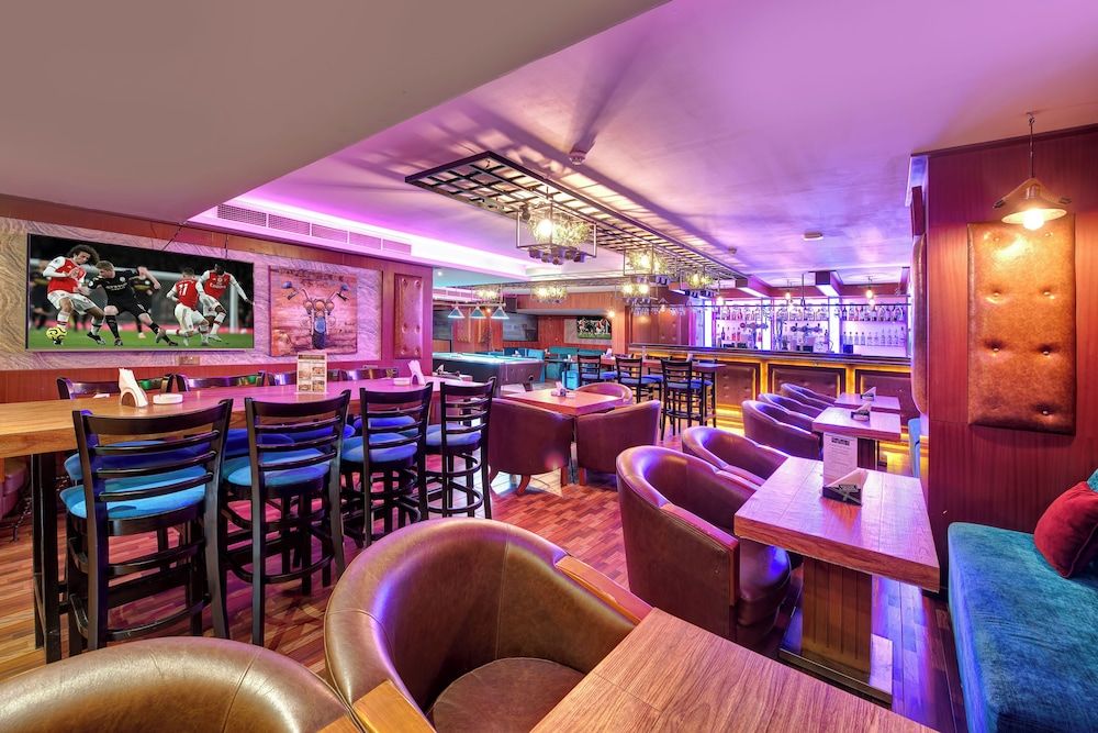 Sports bar