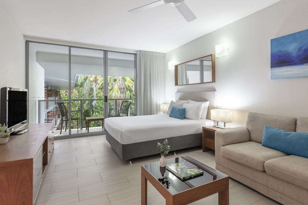 Drift Palm Cove Studio, 1 Queen Bed 3