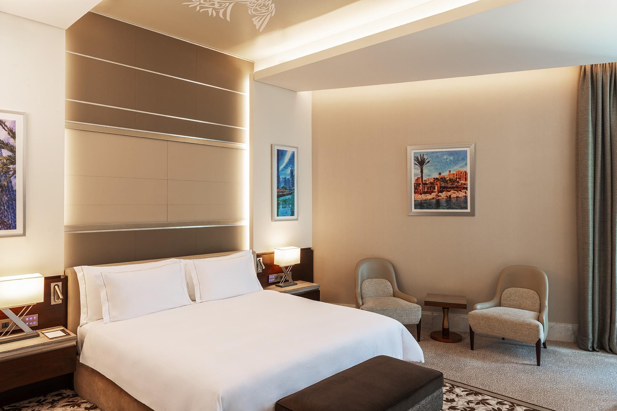 Club King Room, Club level, Club Guest room, 1 King, Bay view