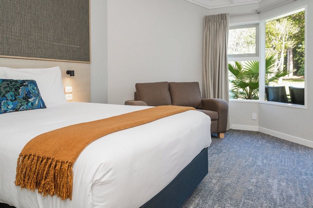 Copthorne Hotel and Resort Bay of Islands Superior Gardenview 1 Queen 2