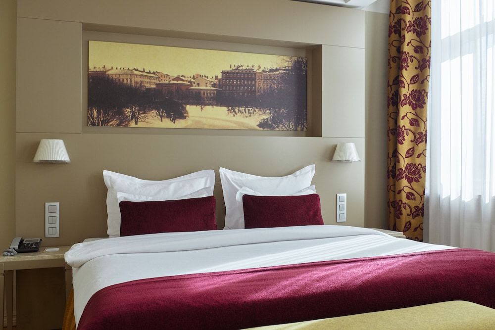 undefined Opera Hotel 4