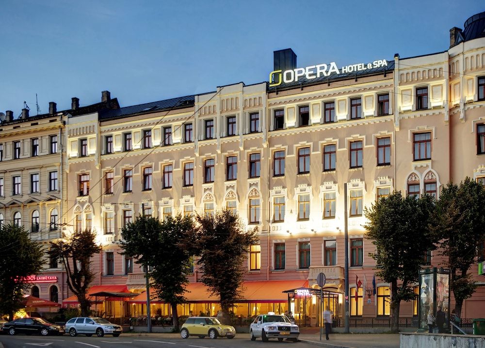 undefined Opera Hotel 7