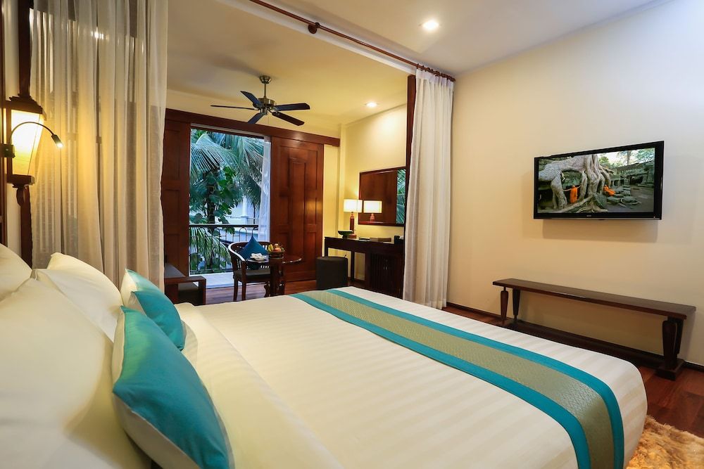 Lotus Blanc Resort Landmark Double Room 2