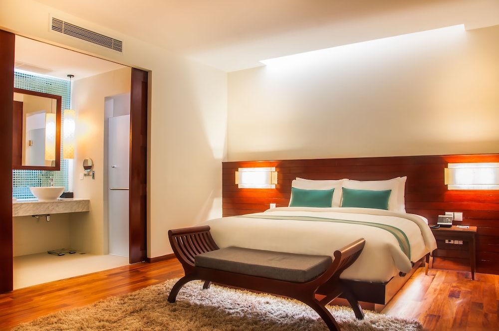 undefined Lotus Blanc Resort 5