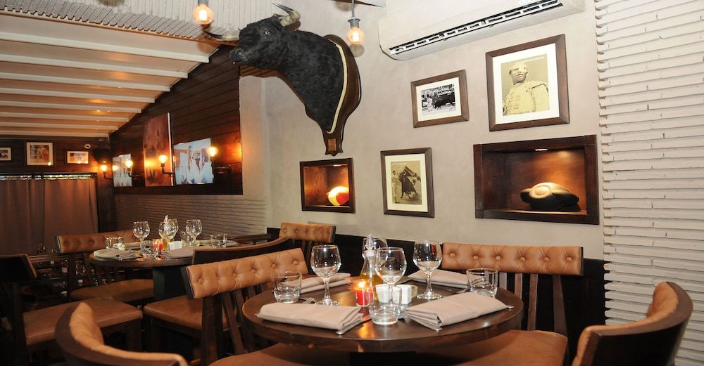 undefined Hotel Le Caspien 10