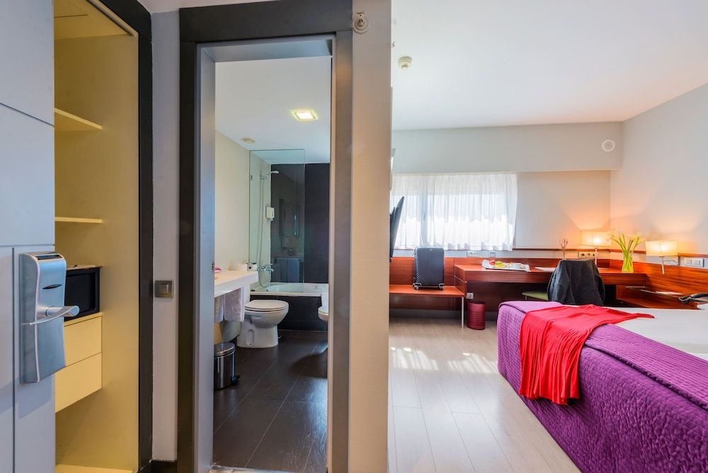 Hostal Torrejón Standard Double Room 4