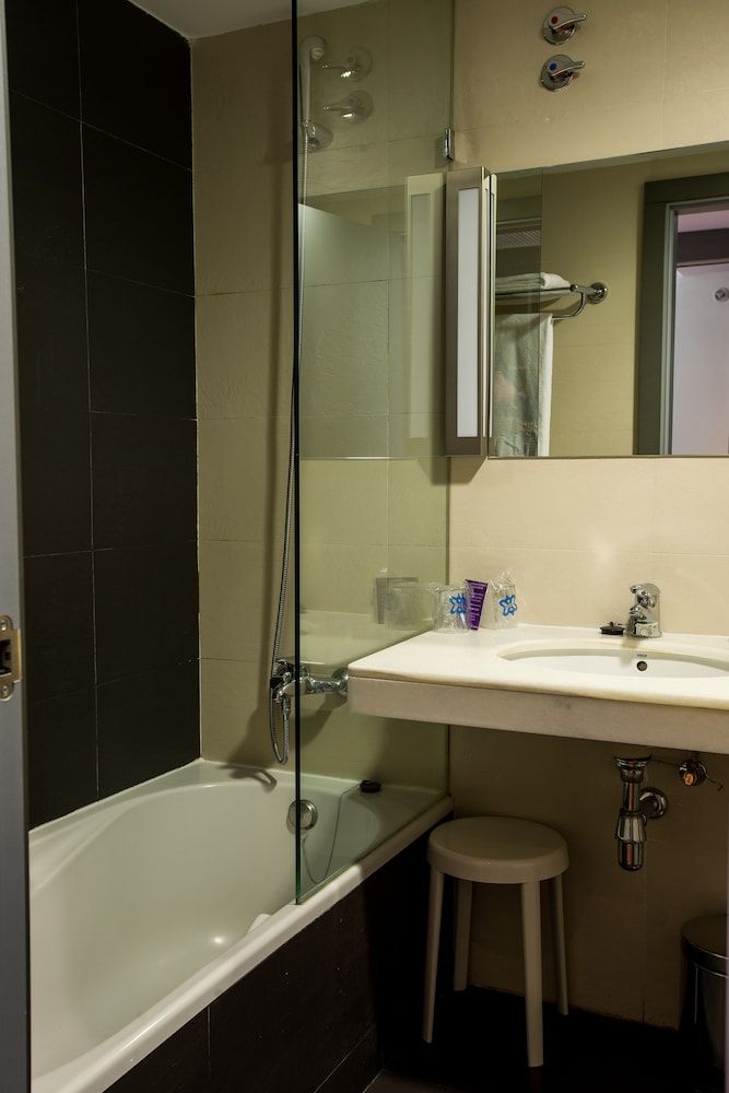 Hostal Torrejón Standard Double Room 6