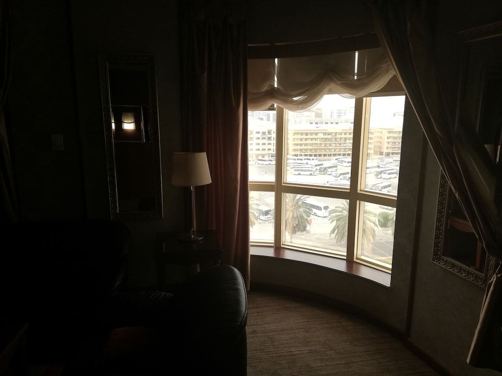 Kings Park Hotel Standard Room 10