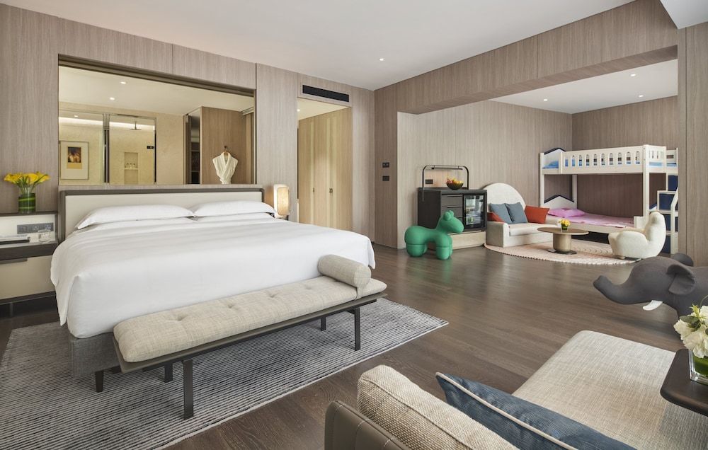 Junior Suite, 1 King Bed, Ocean View (Kids Theme)