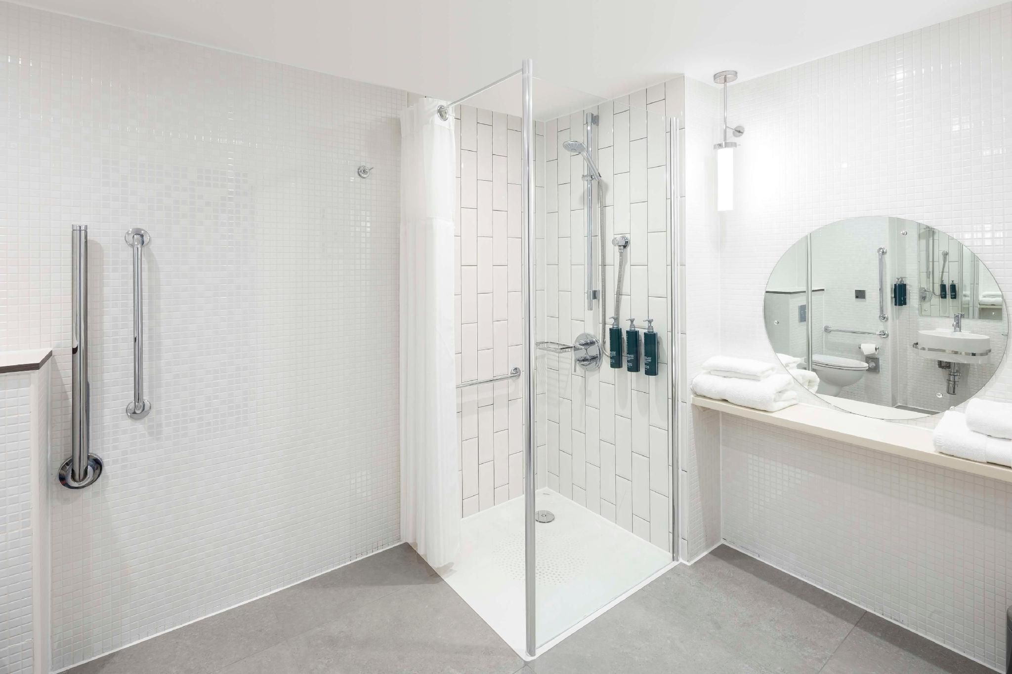 Accessible King Room