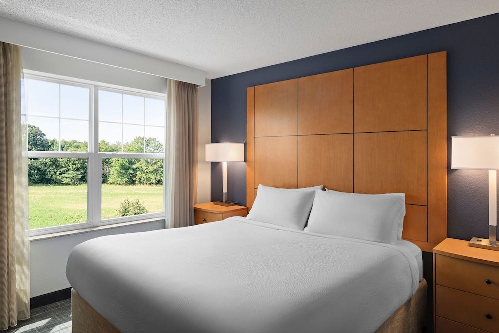 Studio, 1 Queen Bed with Sofa bed (Hearing Accessible)