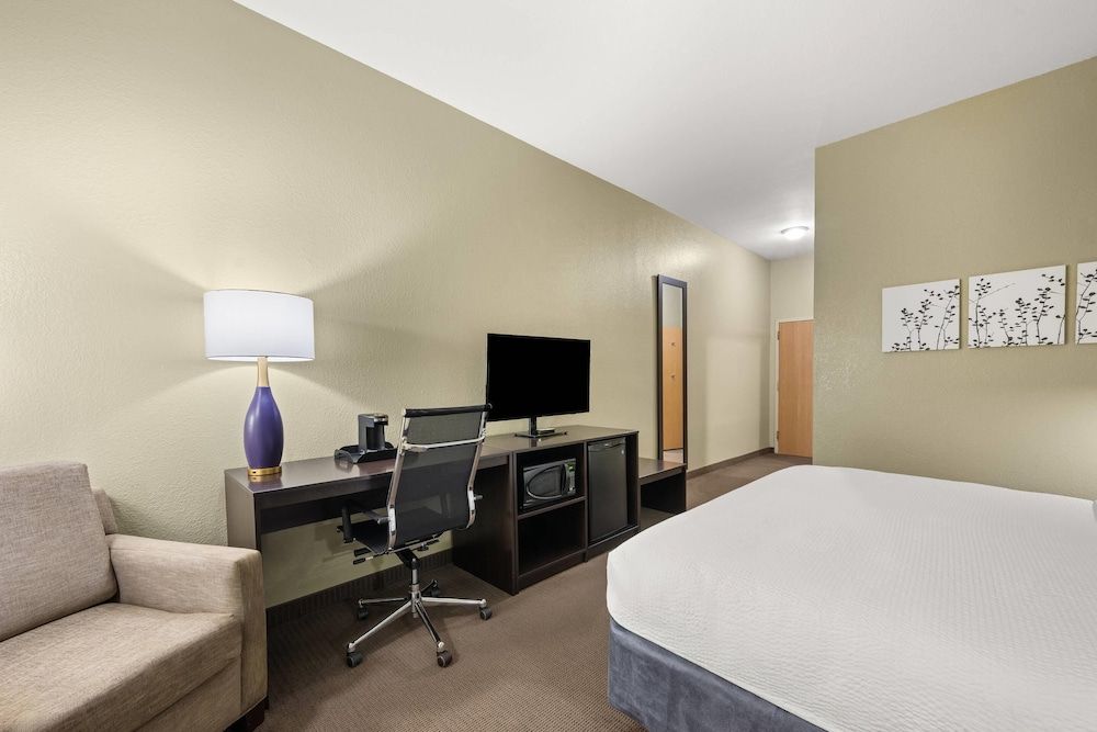 Room, 1 King Bed, Accessible, Non Smoking