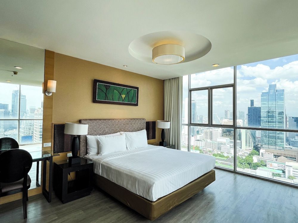 undefined Urbana Sathorn Hotel 9