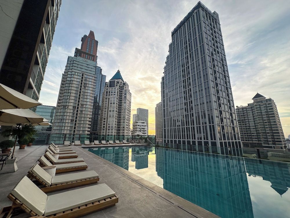 undefined Urbana Sathorn Hotel