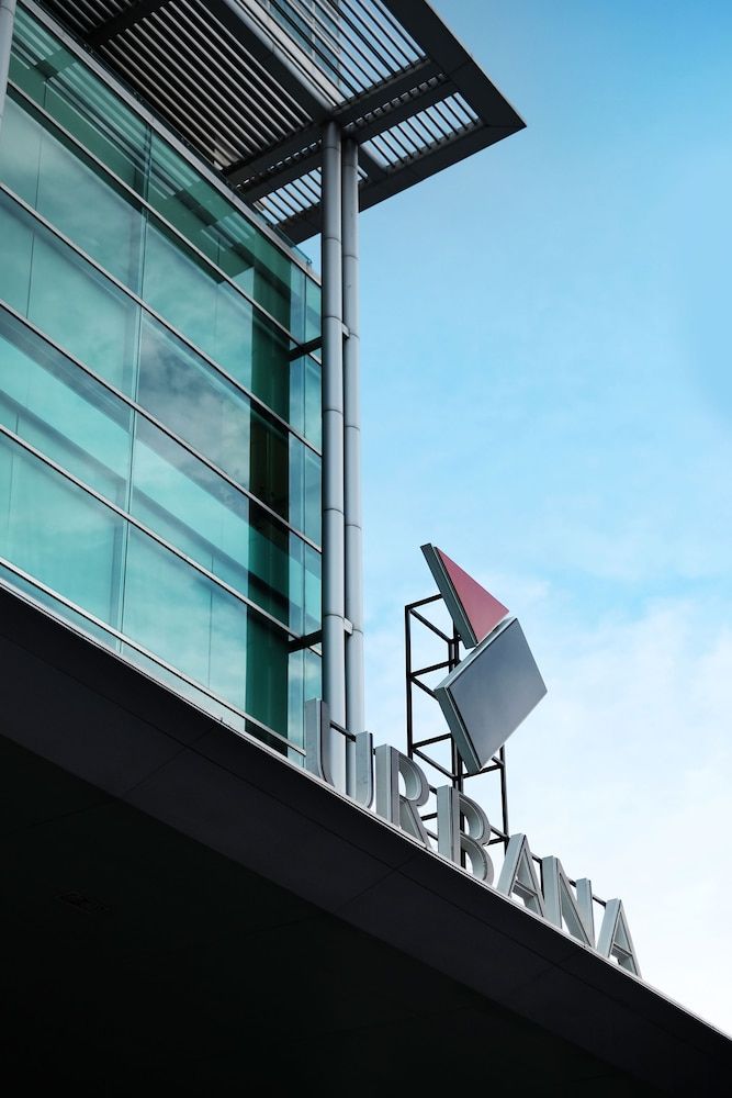 undefined Urbana Sathorn Hotel 4