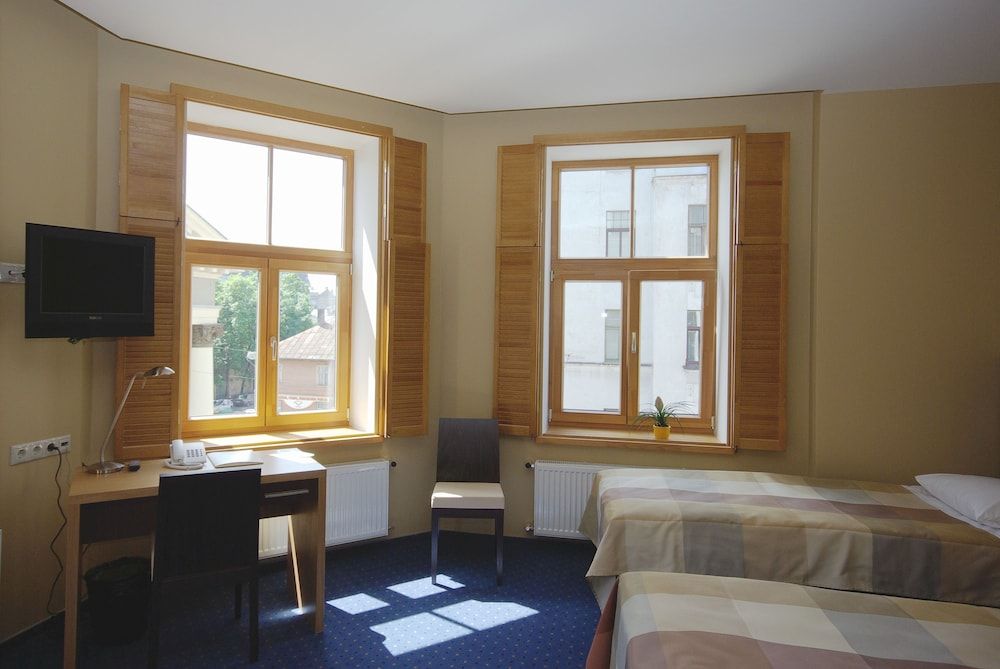 undefined Hanza Hotel
