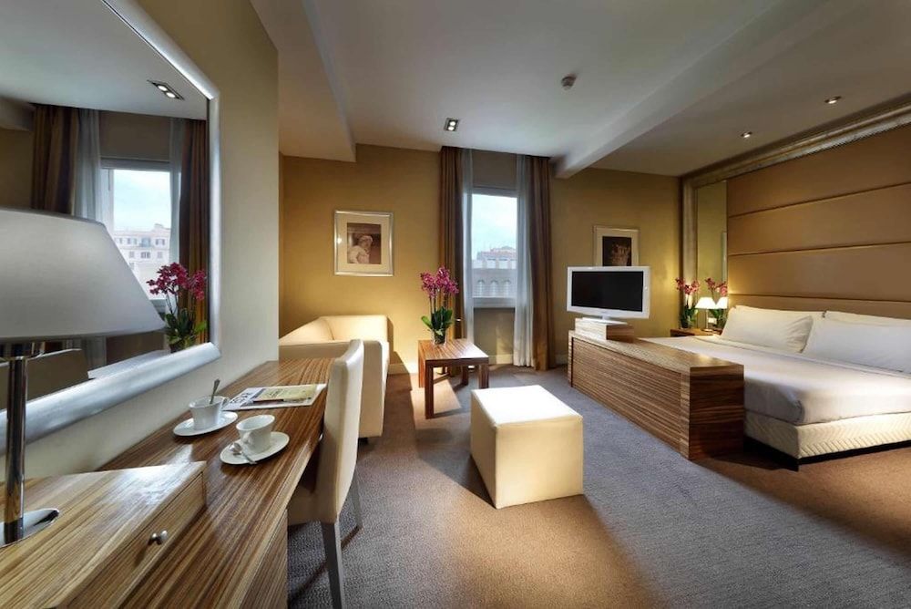 undefined Hotel Saint John 4