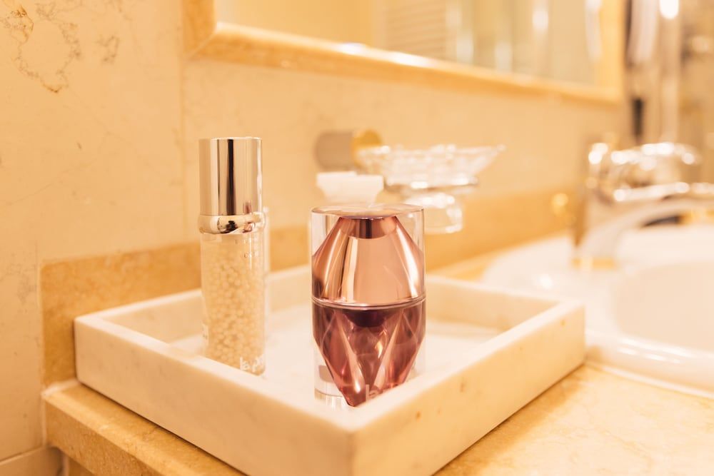 Alpenpalace Luxury Hideaway & Spa Retreat Single Room 9