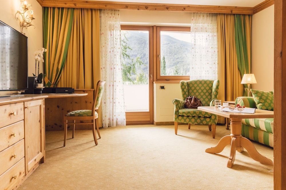 Alpenpalace Luxury Hideaway & Spa Retreat Suite (Residence) 7